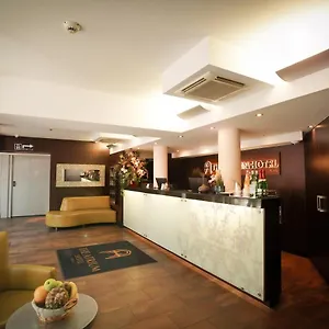 The Atrium Otel