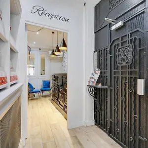 Riviera Elysees 3* باريس